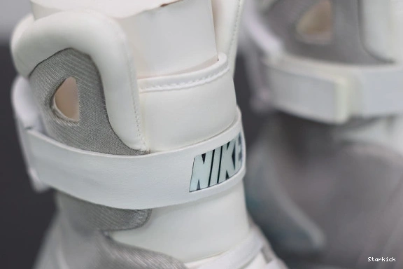 MAG NIKE 0720